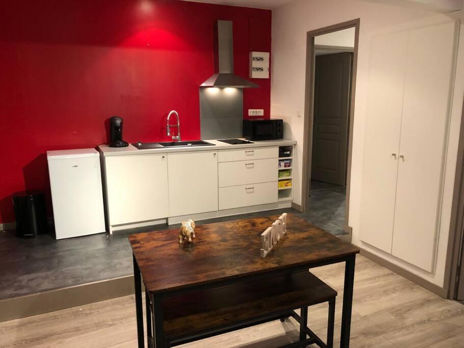 Apartmán Le Grande Moderno Angoulême Exteriér fotografie